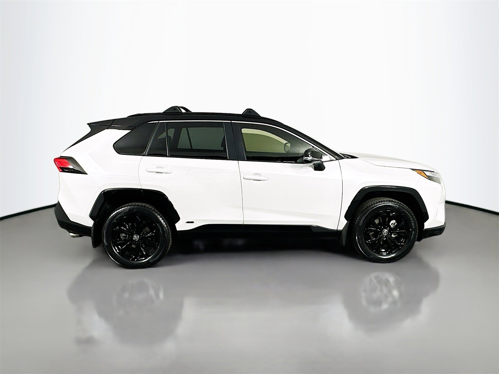 Certified 2025 Toyota RAV4 XSE image 8
