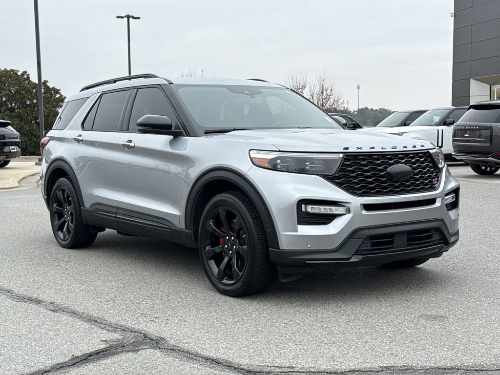 Used 2022 Ford Explorer ST w/ Equipment Group 401A image 7