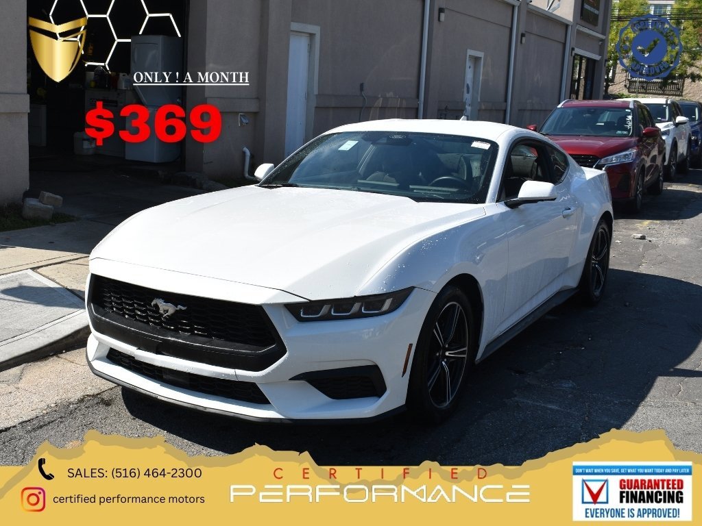 Used 2024 Ford Mustang Coupe image 1