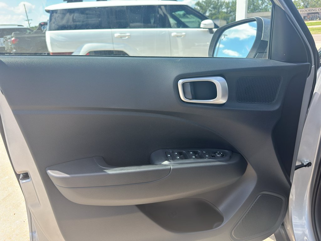 New 2026 Hyundai Venue SEL FWD image 10