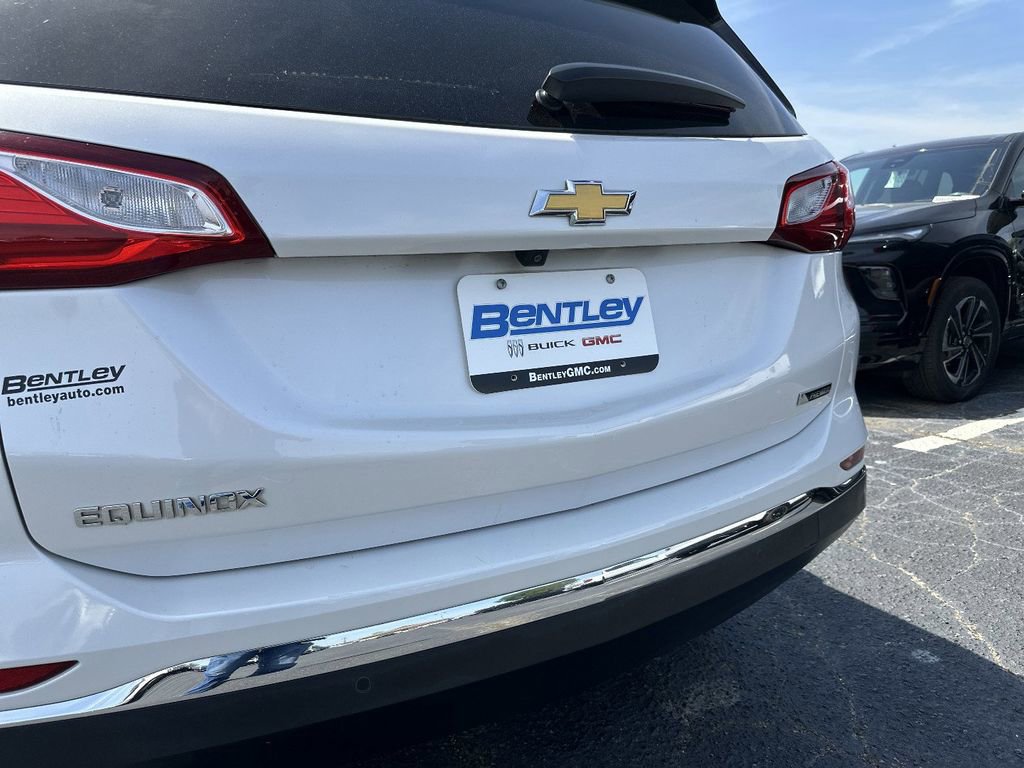 Used 2018 Chevrolet Equinox Premier FWD image 13