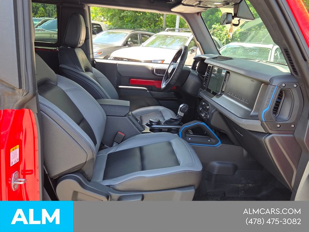 Used 2024 Ford Bronco Black Diamond AWD/4WD image 15