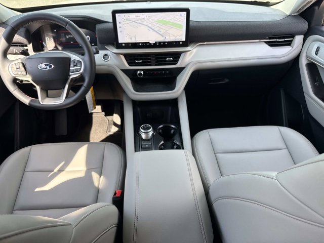 New 2026 Ford Explorer Active w/ Active Comfort Package RWD image 18