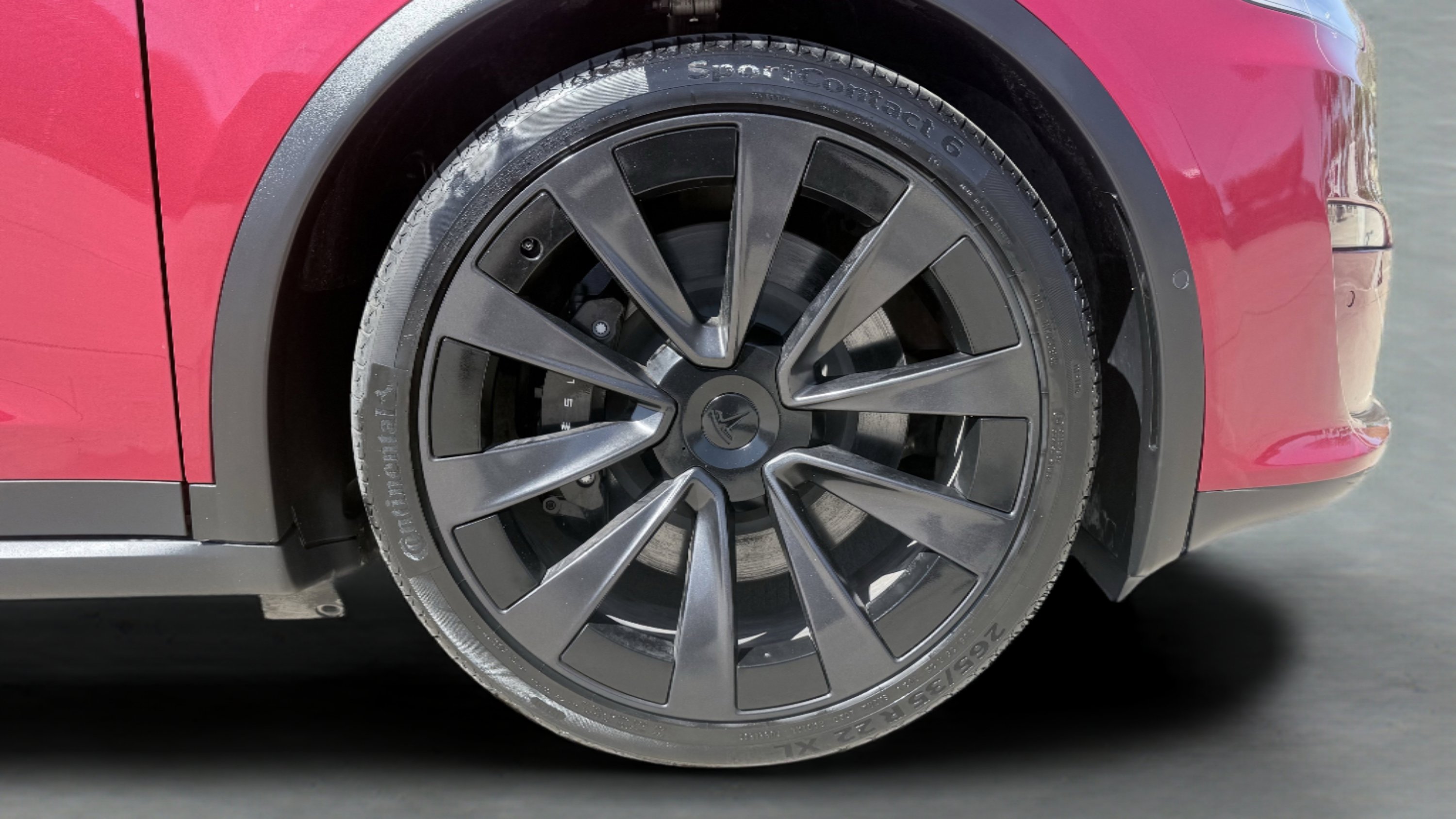 Used 2022 Tesla Model X Plaid image 12