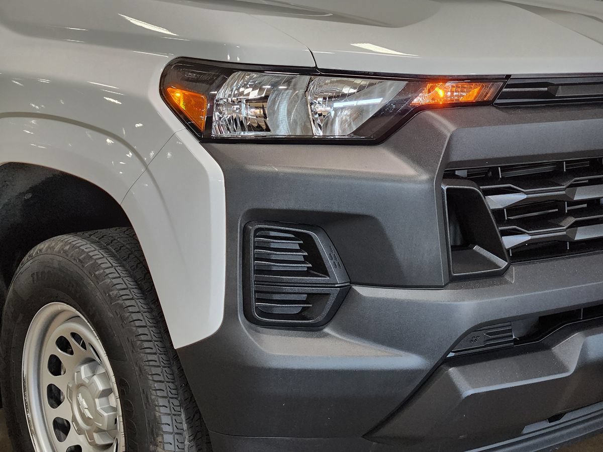 Used 2023 Chevrolet Colorado W/T w/ LPO, Pro Essentials Package RWD image 13