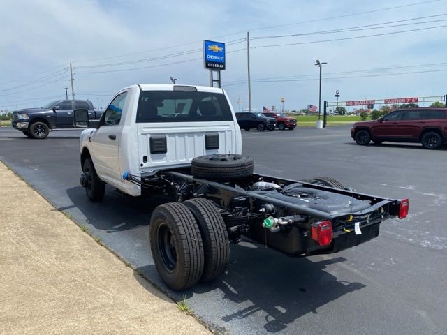New 2025 RAM 3500 Tradesman image 18