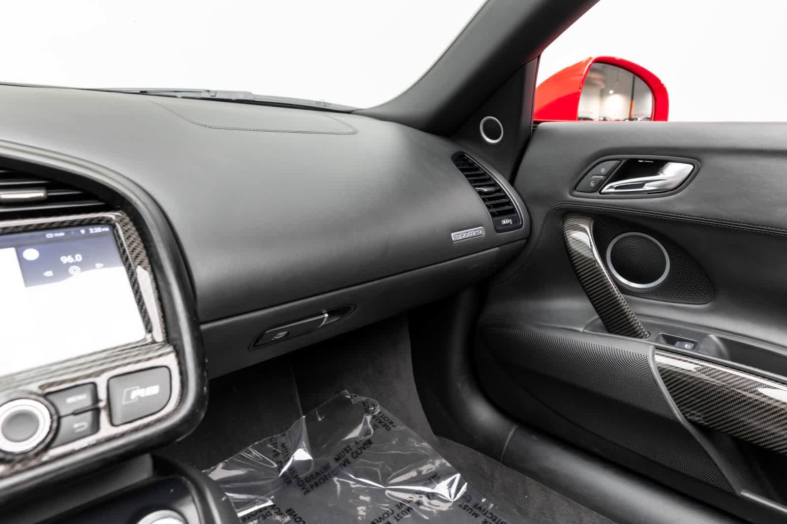 Used 2011 Audi R8 V10 AWD/4WD image 37