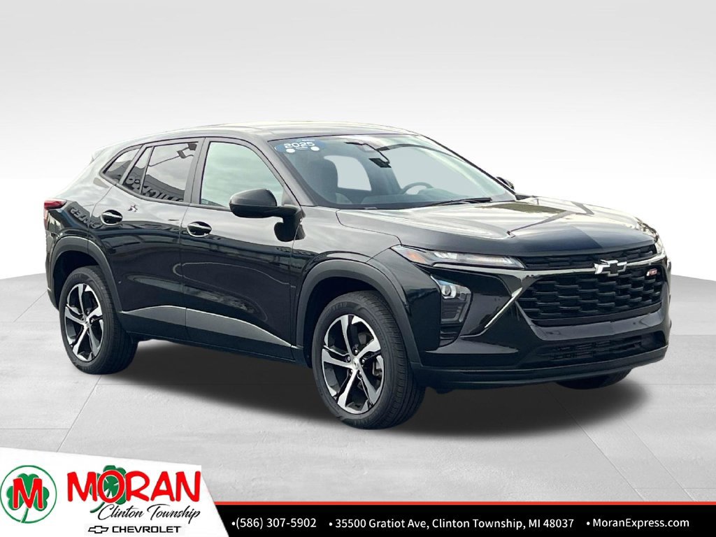 Certified 2025 Chevrolet Trax RS w/ Driver Confidence Package FWD image 8