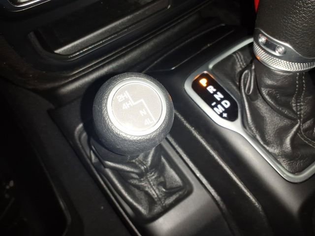 Used 2020 Jeep Gladiator Sport w/ Quick Order Package 24S image 25