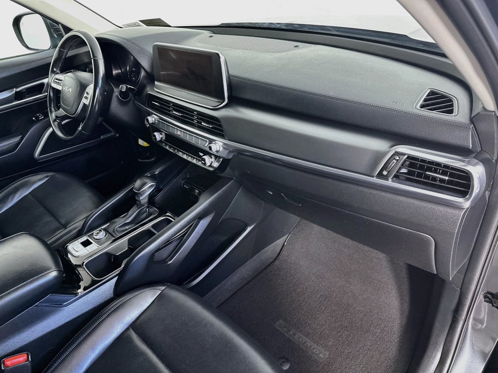 Used 2022 Kia Telluride LX AWD/4WD image 29