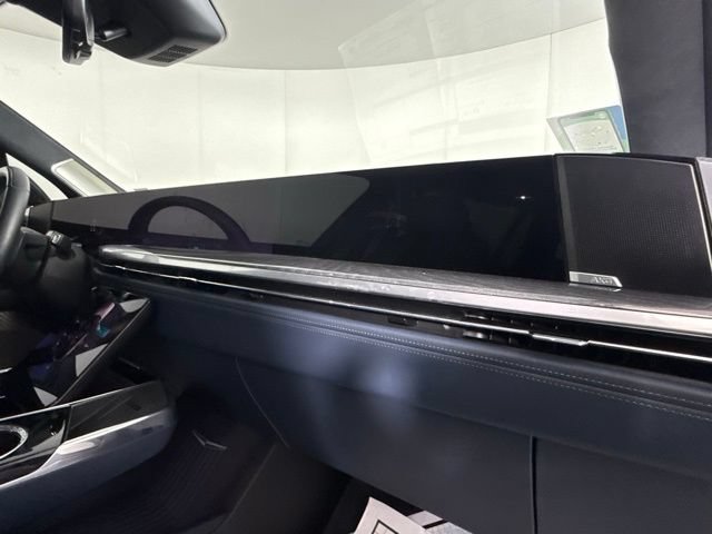 New 2025 Cadillac Escalade IQ Luxury 2 AWD/4WD image 35