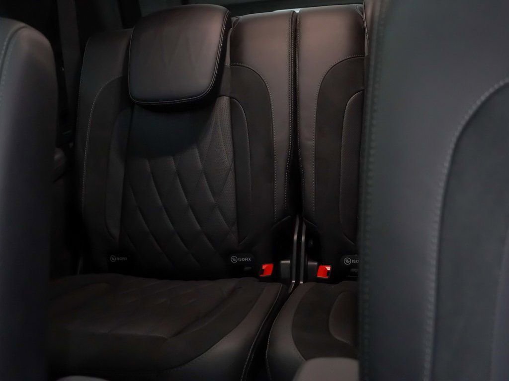 Used 2023 Mercedes-Benz GLS 63 AMG 4MATIC image 20