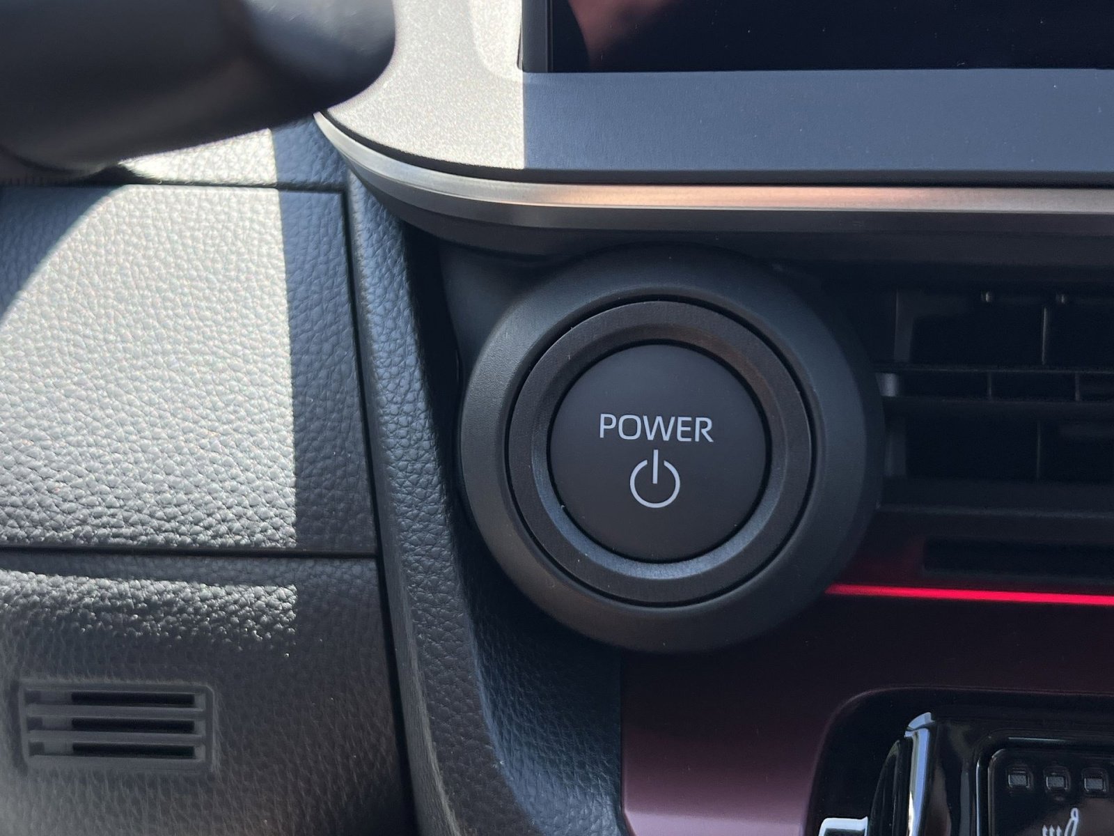 New 2026 Toyota Prius Plug-In Hybrid FWD image 26