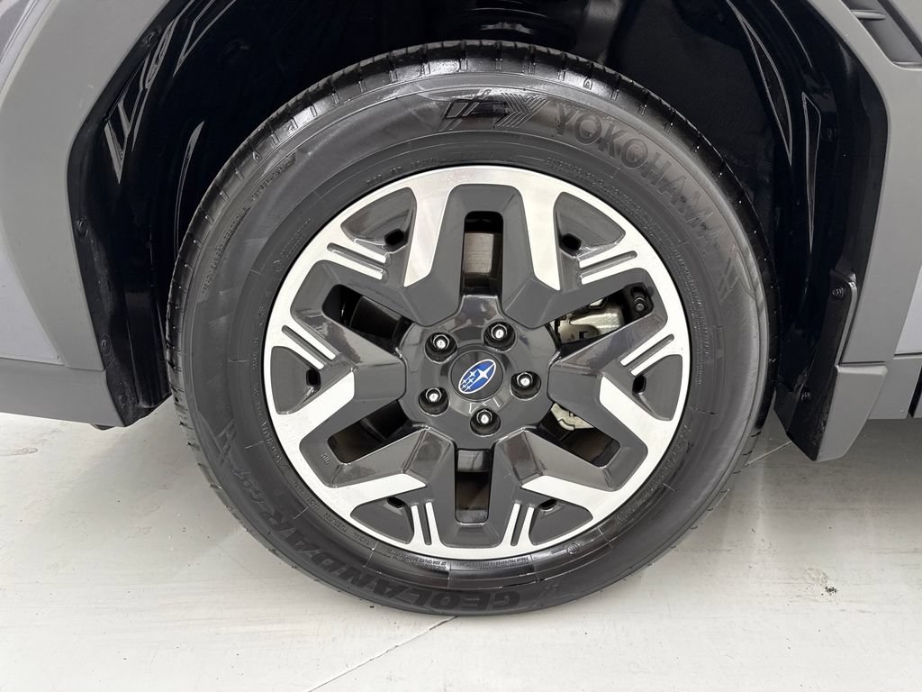 Used 2026 Subaru Forester AWD/4WD image 10