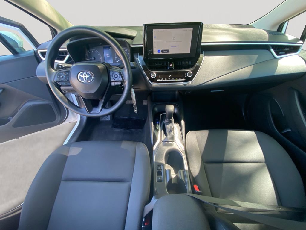 Used 2024 Toyota Corolla LE FWD image 10