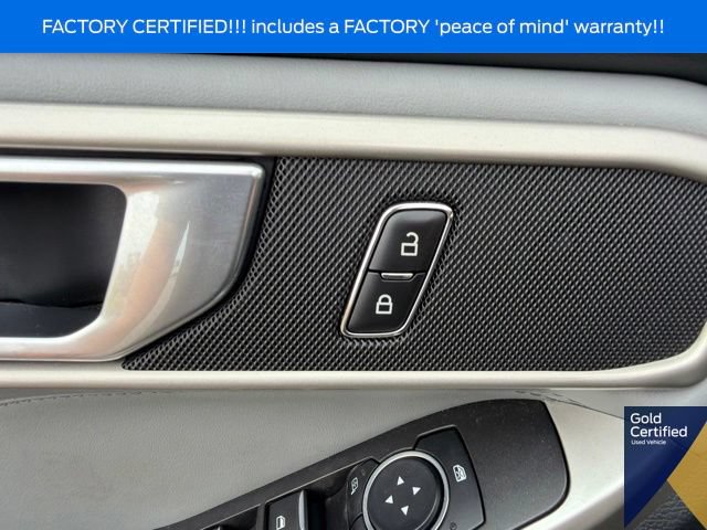 Used 2023 Ford Explorer XLT w/ Equipment Group 202A AWD/4WD image 28