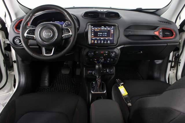 Used 2023 Jeep Renegade Trailhawk image 9