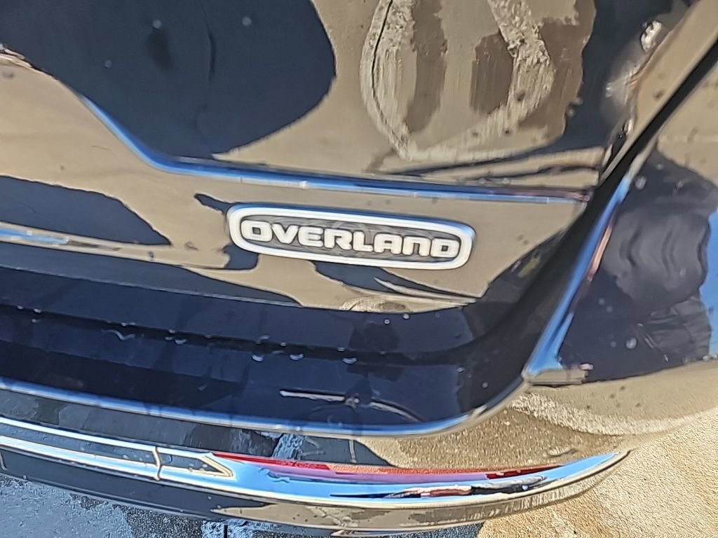 Used 2024 Jeep Grand Cherokee Overland image 13