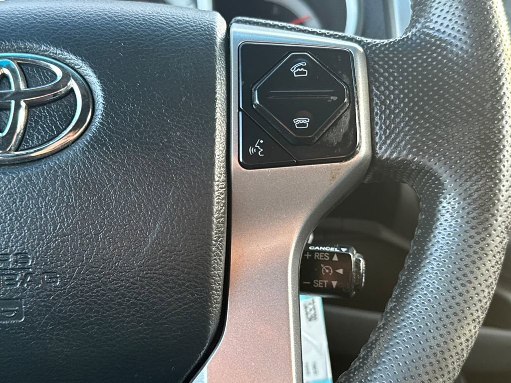 Used 2015 Toyota Tacoma 4x4 Access Cab V6 w/ TRD Sport Package image 25