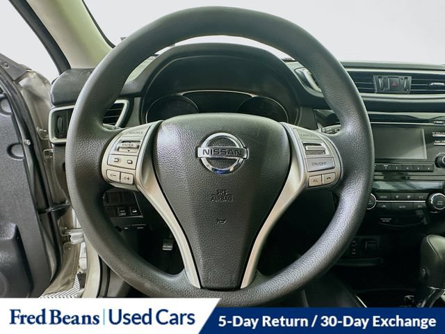 Used 2015 Nissan Rogue SV AWD/4WD image 16