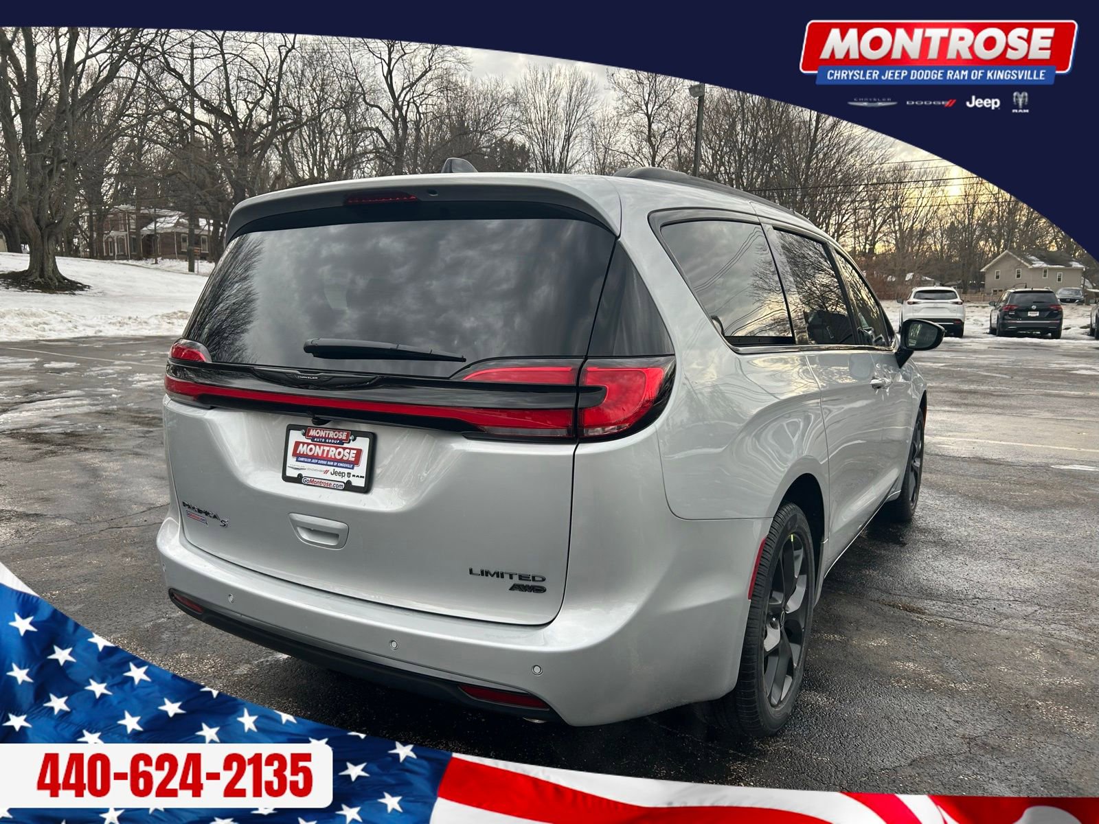 New 2026 Chrysler Pacifica Limited w/ Uconnect Theater Family Group AWD/4WD image 5
