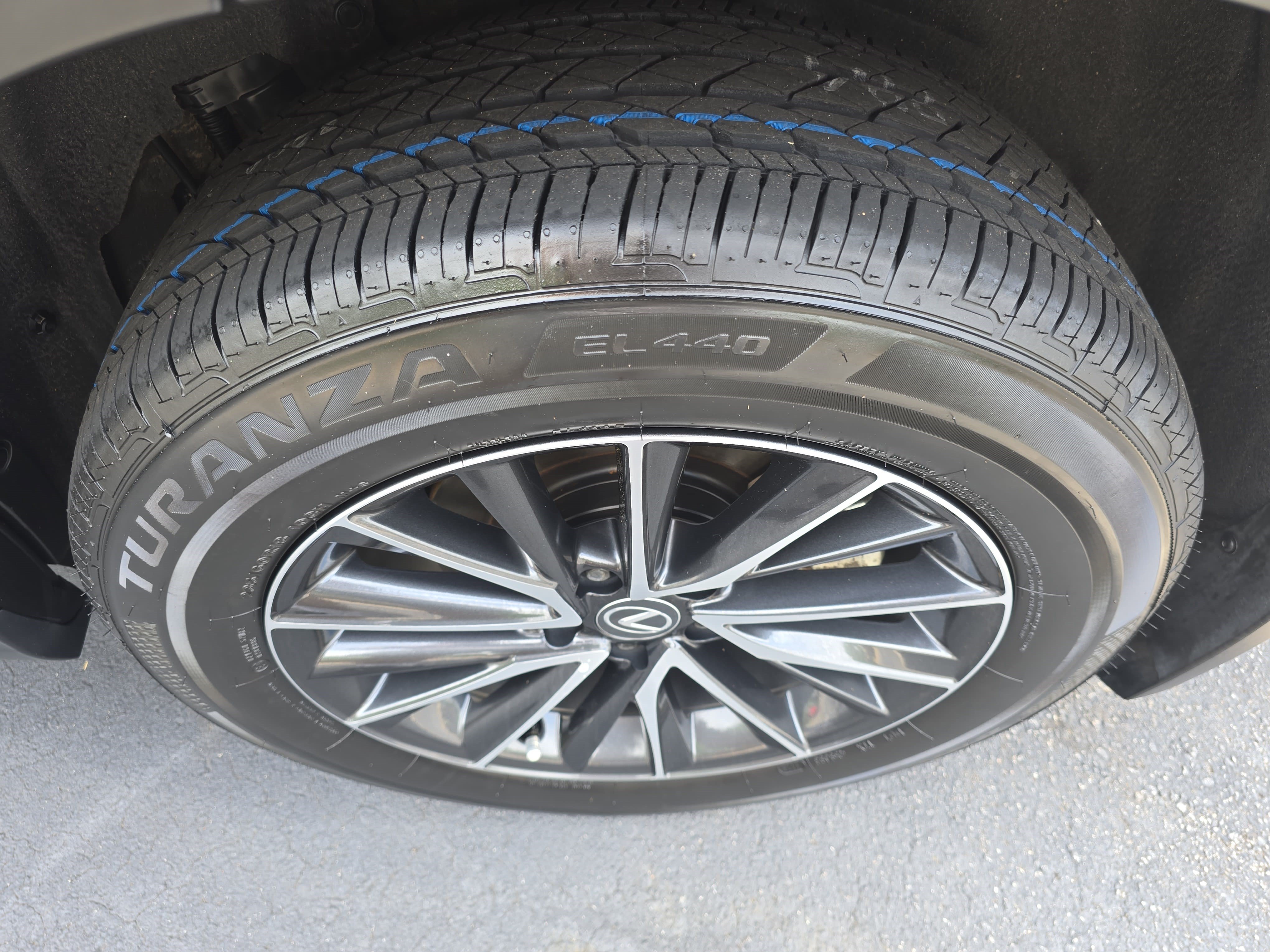 Used 2024 Lexus NX 350h AWD image 34
