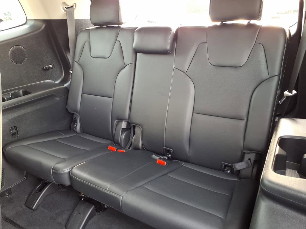 Certified 2022 Kia Telluride SX w/ SX Prestige Package image 22