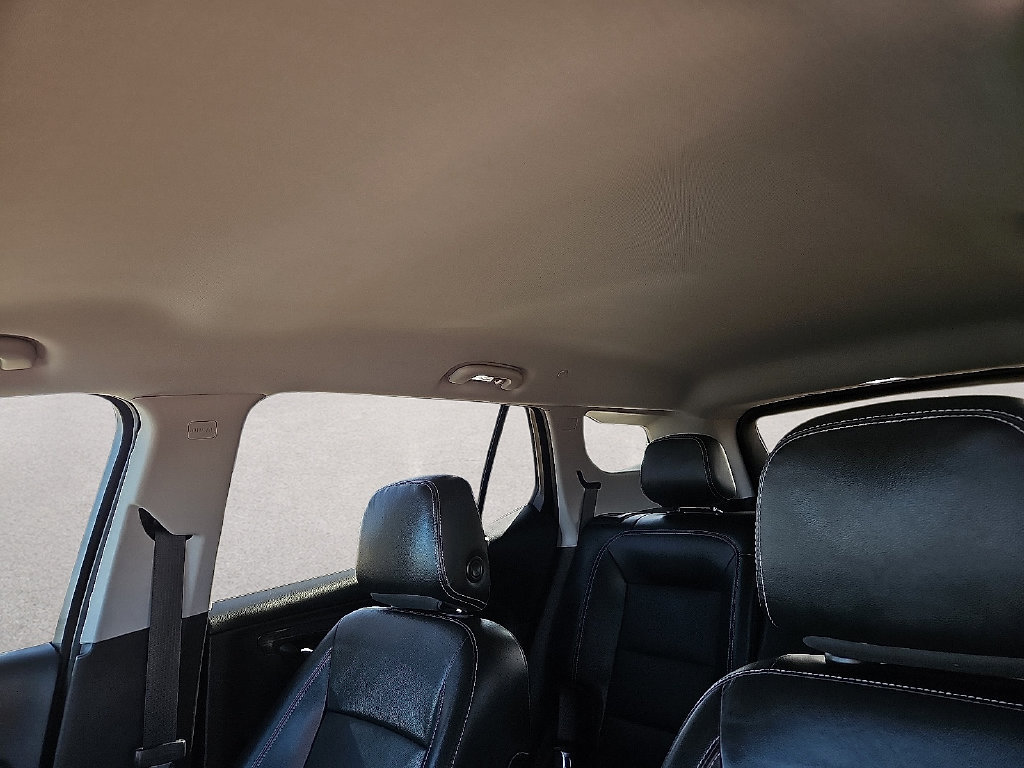 Used 2022 GMC Terrain SLT FWD image 21