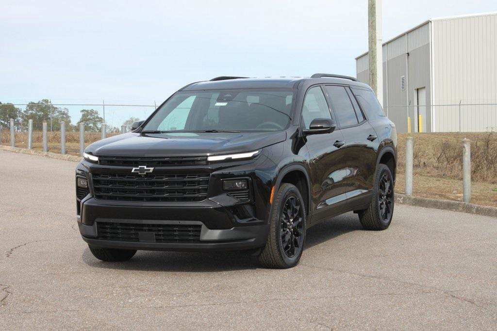 New 2026 Chevrolet Traverse LT w/ Enhanced Driving Package image 2