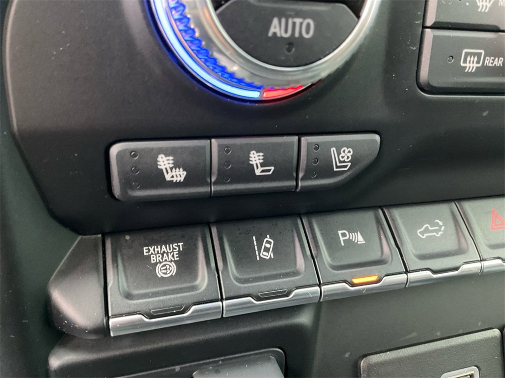 Used 2021 GMC Sierra 2500 Denali w/ Denali Ultimate Package image 22