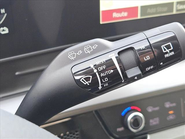 Used 2023 Kia Sportage EX image 15
