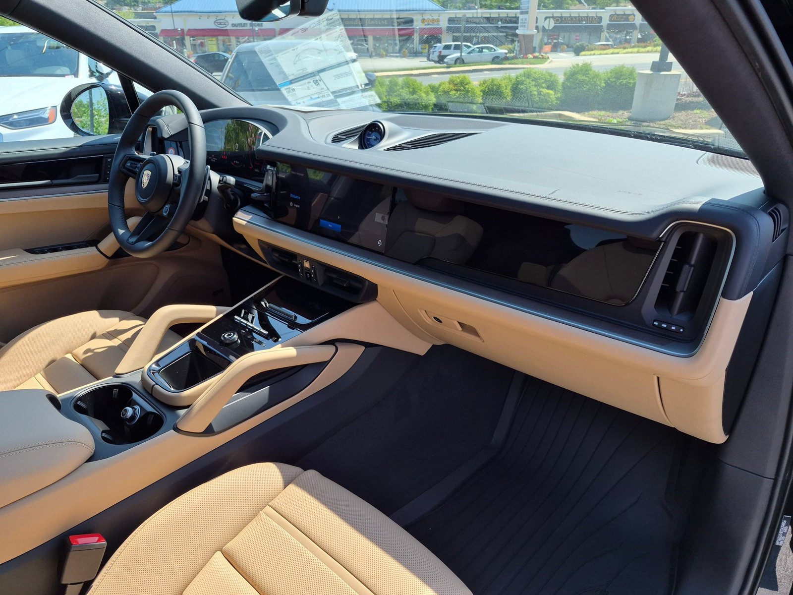 New 2026 Porsche Cayenne Coupe AWD/4WD image 28