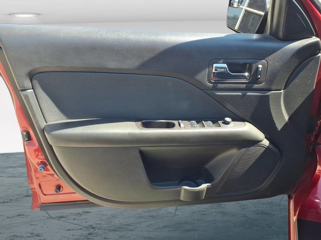 Used 2011 Ford Fusion SE w/ 201A Rapid Spec Order Code image 21