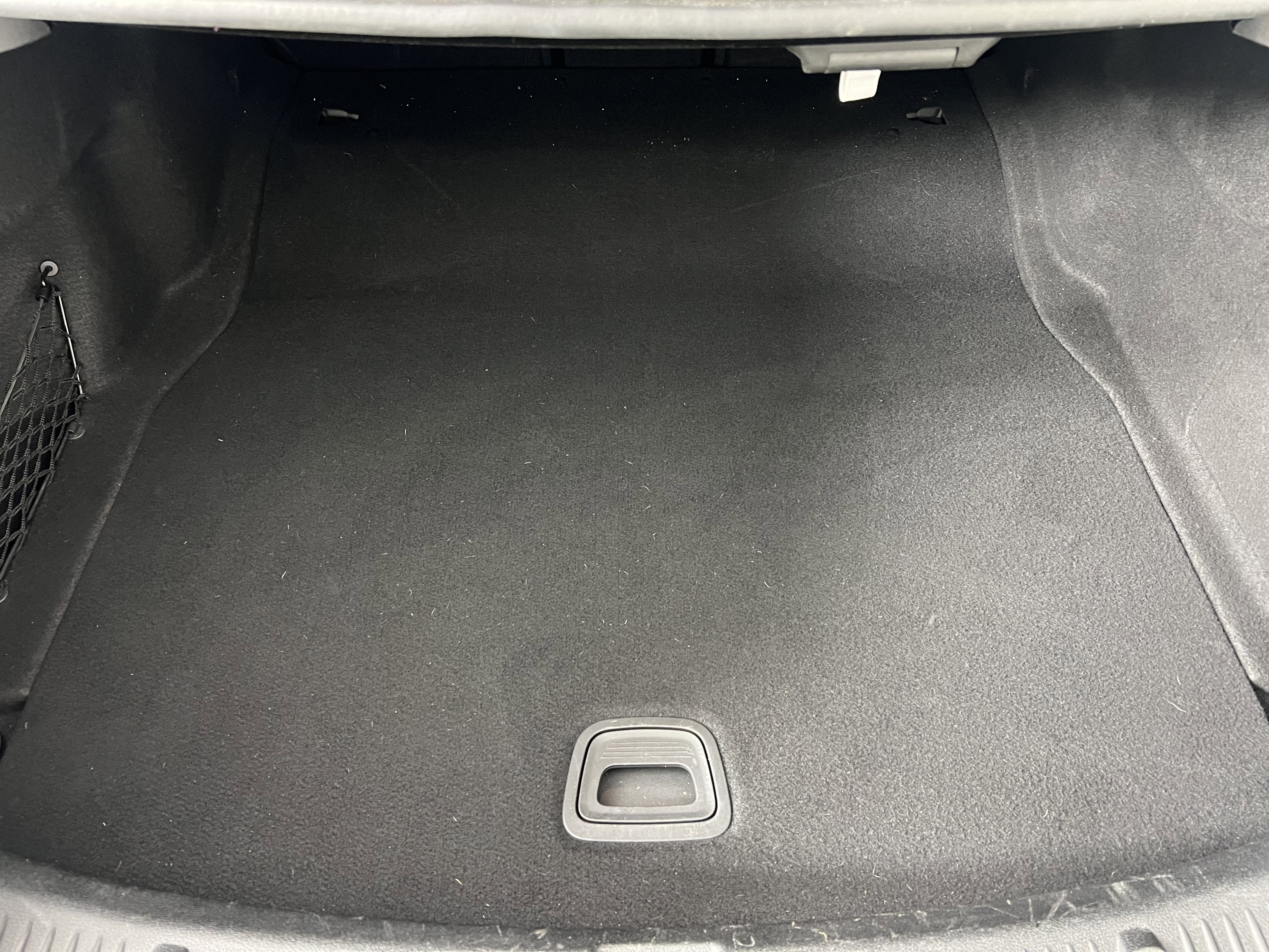 Certified 2018 Mercedes-Benz E 400 4MATIC Sedan image 23