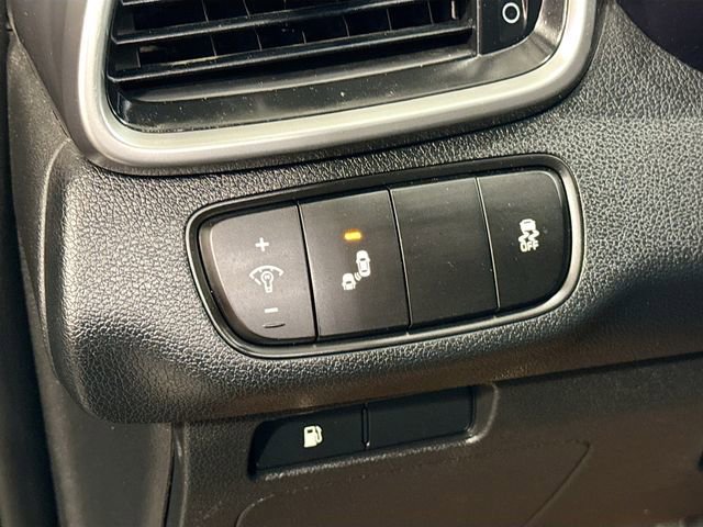 Used 2020 Kia Sorento LX w/ LX I4 Convenience Package image 11