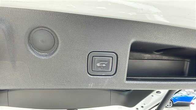 Used 2024 Chevrolet Equinox RS w/ RS Leather Package image 33