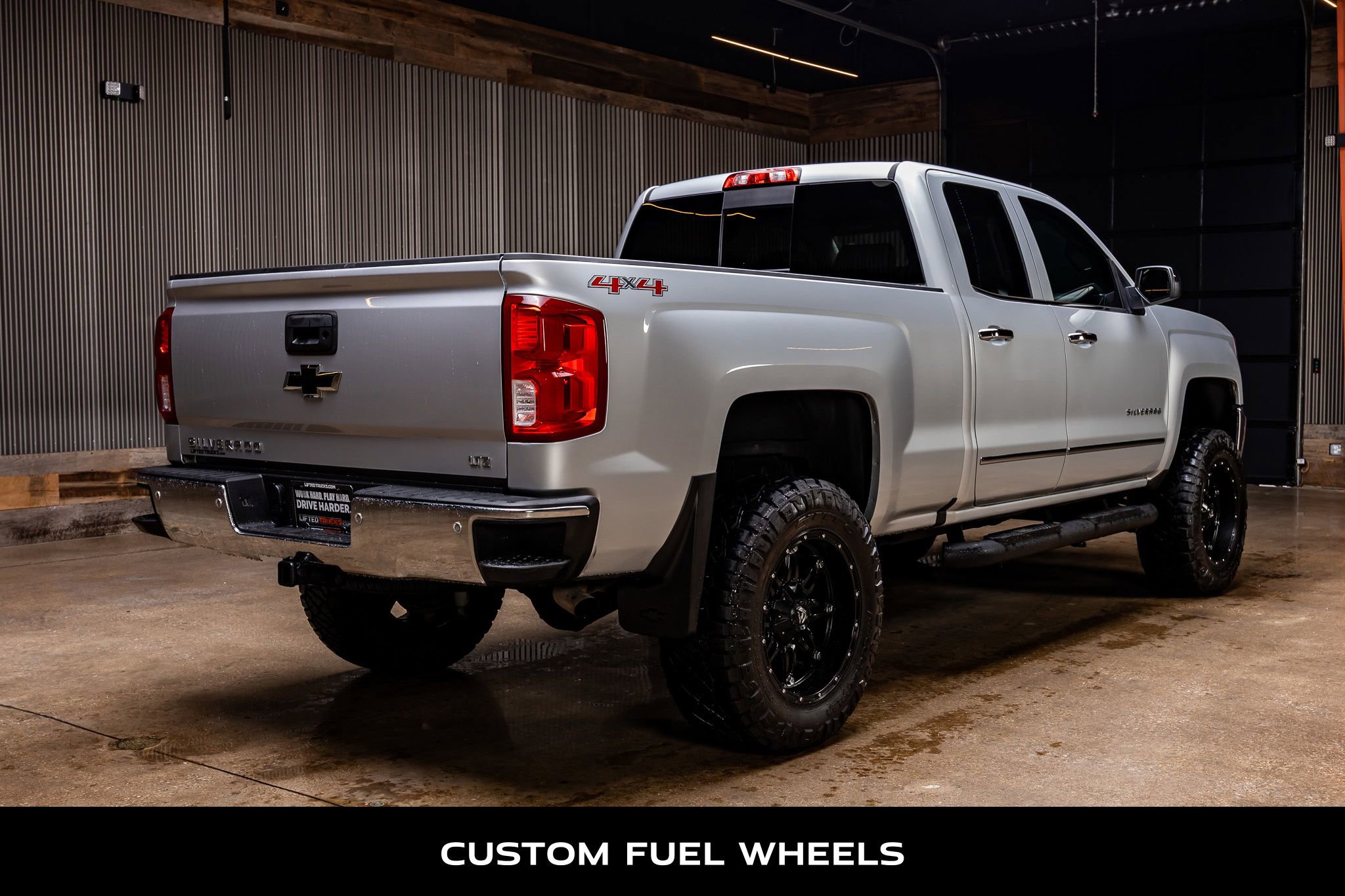 Used 2017 Chevrolet Silverado 1500 LTZ w/ Sport Package AWD/4WD image 9