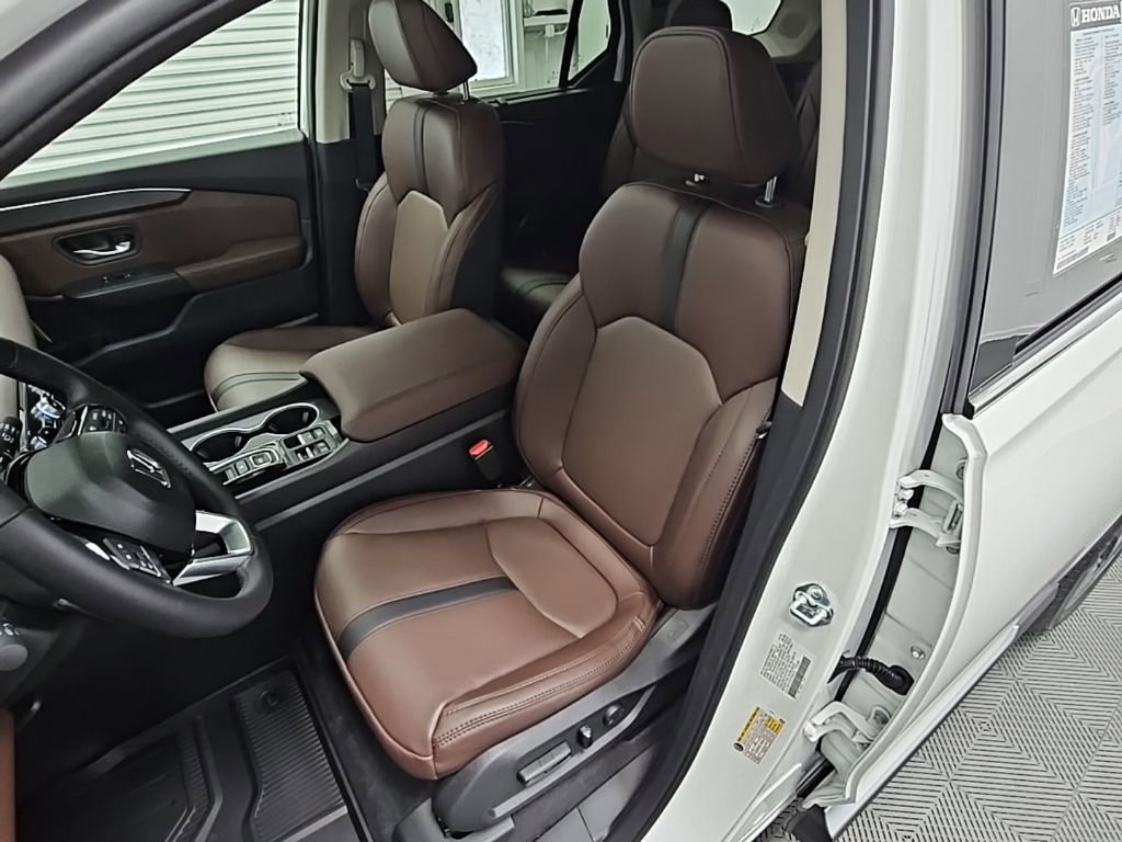 New 2026 Honda Pilot Touring image 30