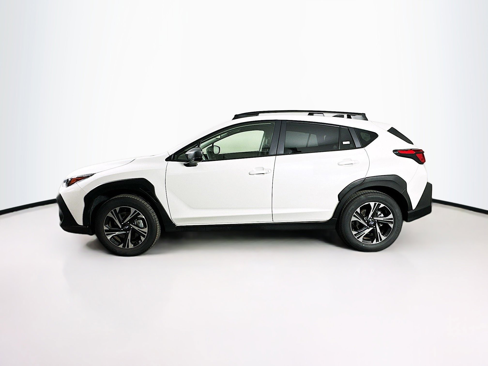 Used 2024 Subaru Crosstrek 2.0i Premium image 4