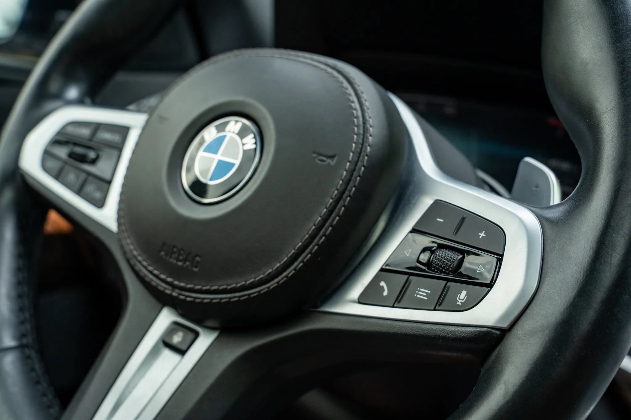 Used 2019 BMW X5 xDrive40i w/ M Sport Package AWD/4WD image 25