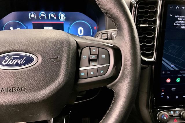 Used 2025 Ford Ranger Lariat w/ FX4 Off-Road Package image 26