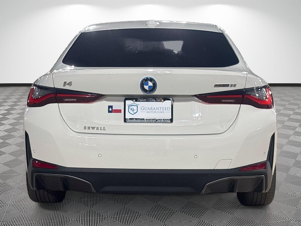 Used 2024 BMW i4 eDrive35 w/ Premium Package RWD image 8