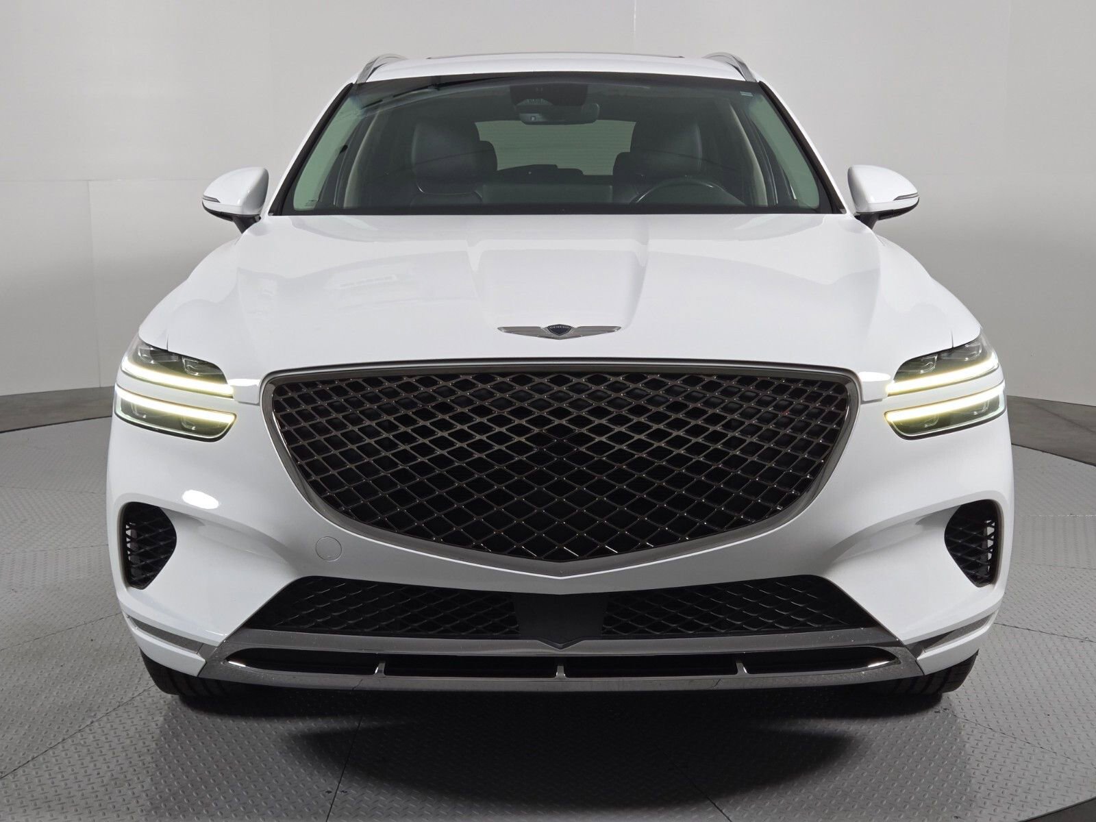 Used 2022 Genesis GV70 2.5T w/ Select Package AWD/4WD image 8