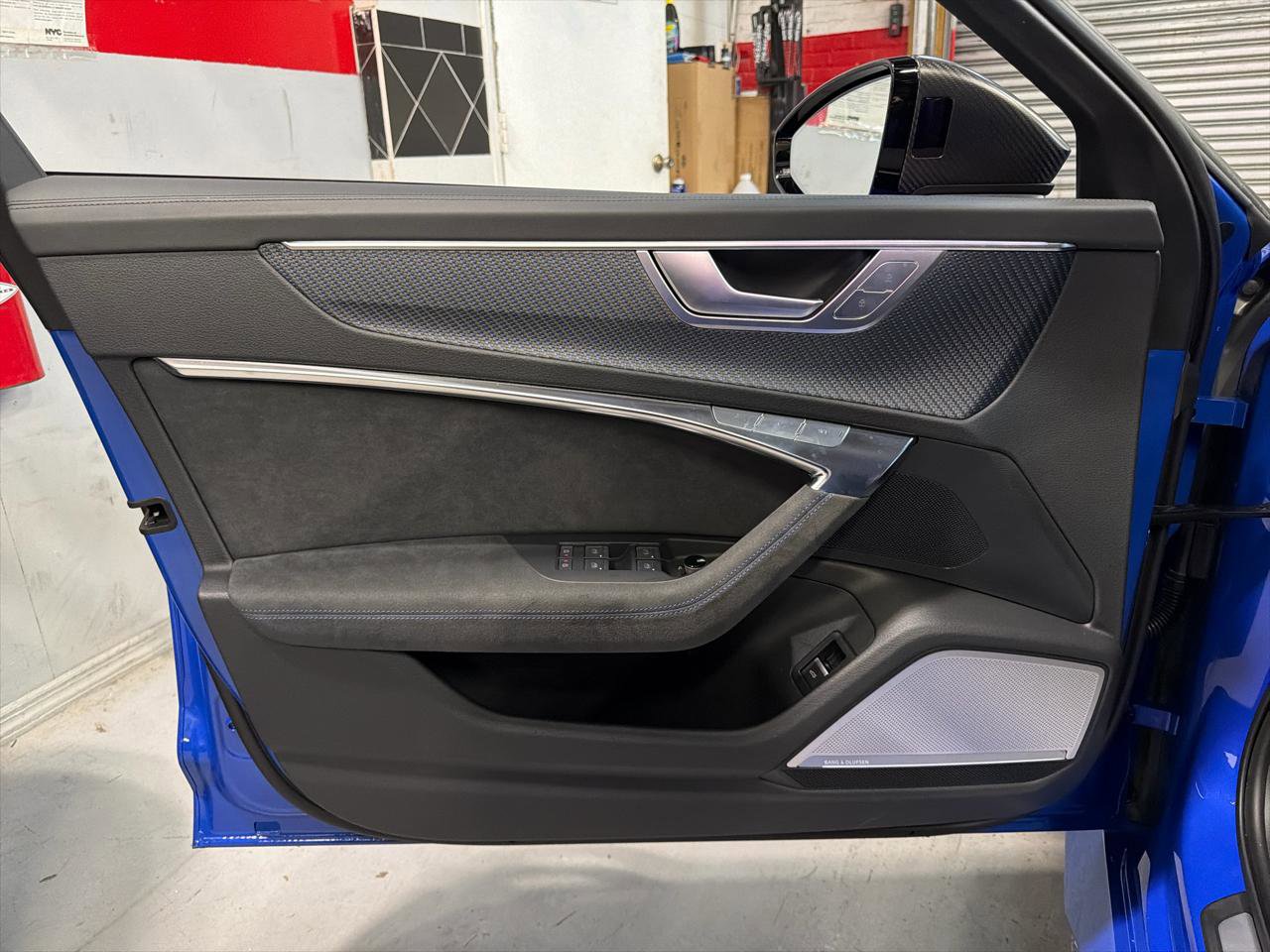 Used 2025 Audi RS 6 performance image 17