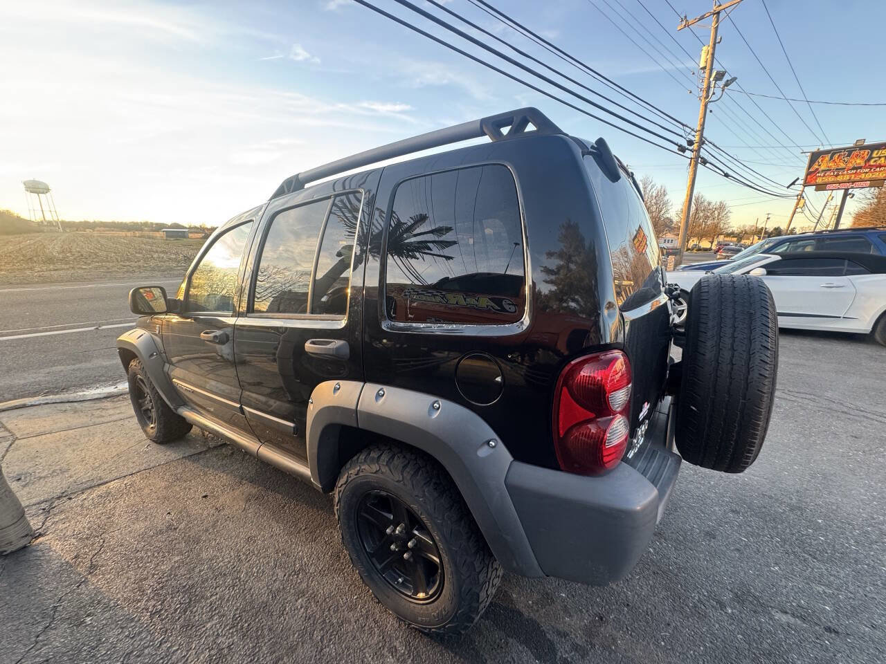 Used 2005 Jeep Liberty Renegade image 5