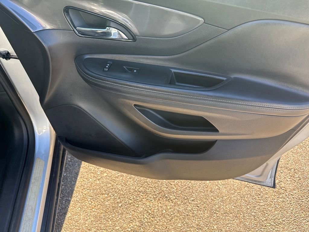 Used 2018 Buick Encore Preferred image 52