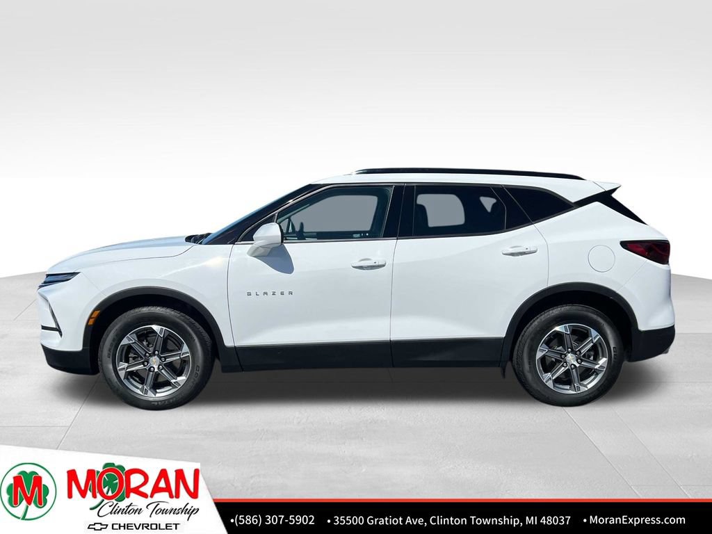 Certified 2023 Chevrolet Blazer LT w/ Convenience Package FWD image 3