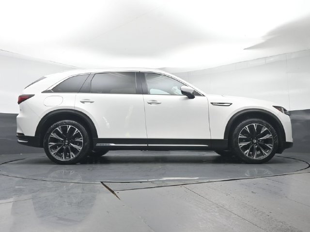 Certified 2024 MAZDA CX-90 Plug-In Hybrid w/ Premium Plus AWD/4WD image 35