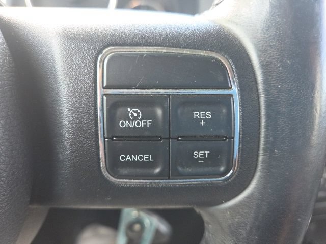 Used 2014 Jeep Wrangler Unlimited Rubicon w/ Connectivity Group AWD/4WD image 31