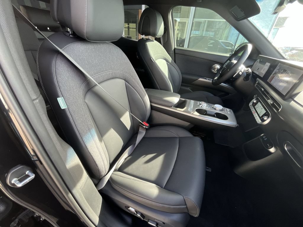 New 2025 Genesis GV60 Advanced AWD/4WD image 26